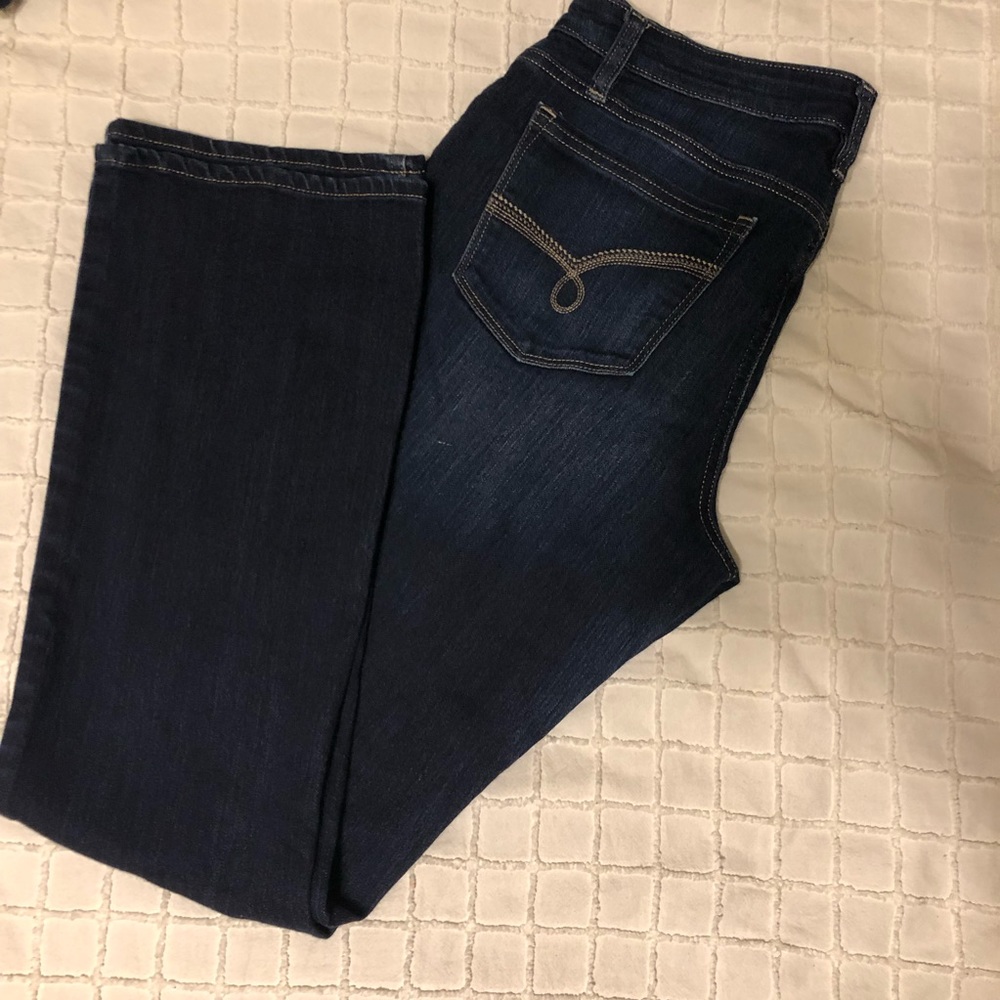 Classic bootcut blue jeans😌